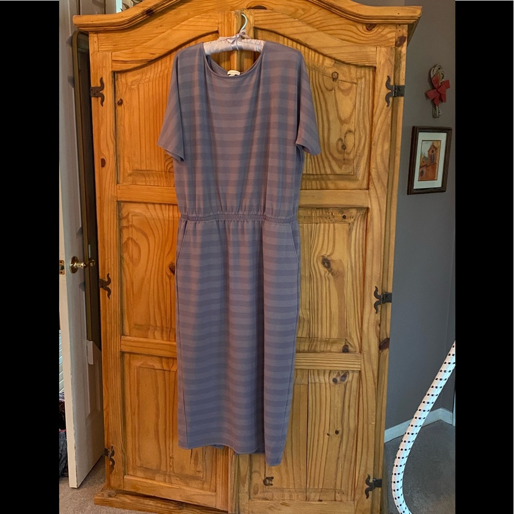 Garnet hill dress L striped smoky lilac